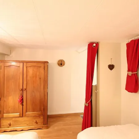 Apartment T2 Bis Cosy Avec Wi-fi, 100m Du Centre, 6 Pers., Cave & Velos - Fr-1-608-214 *