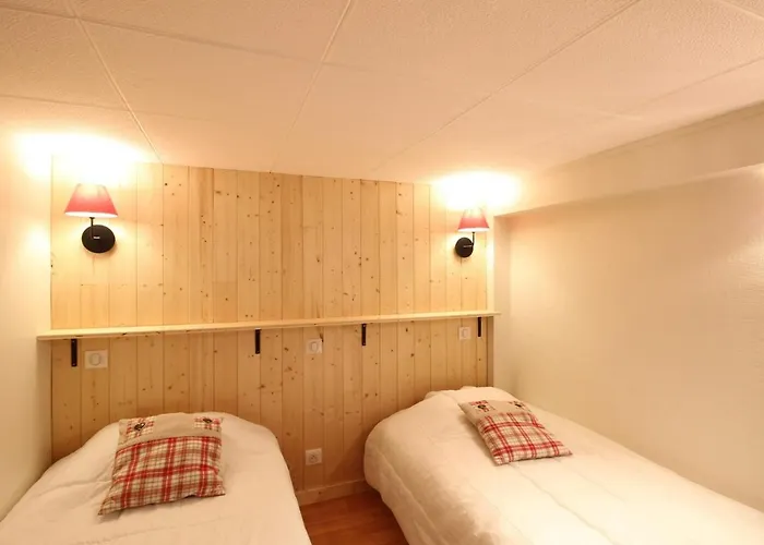 Apartamento T3 Cosy Avec Wifi, Proche Centre, Thermes&commodités, Capacité 6 Pers. - Fr-1-608-214